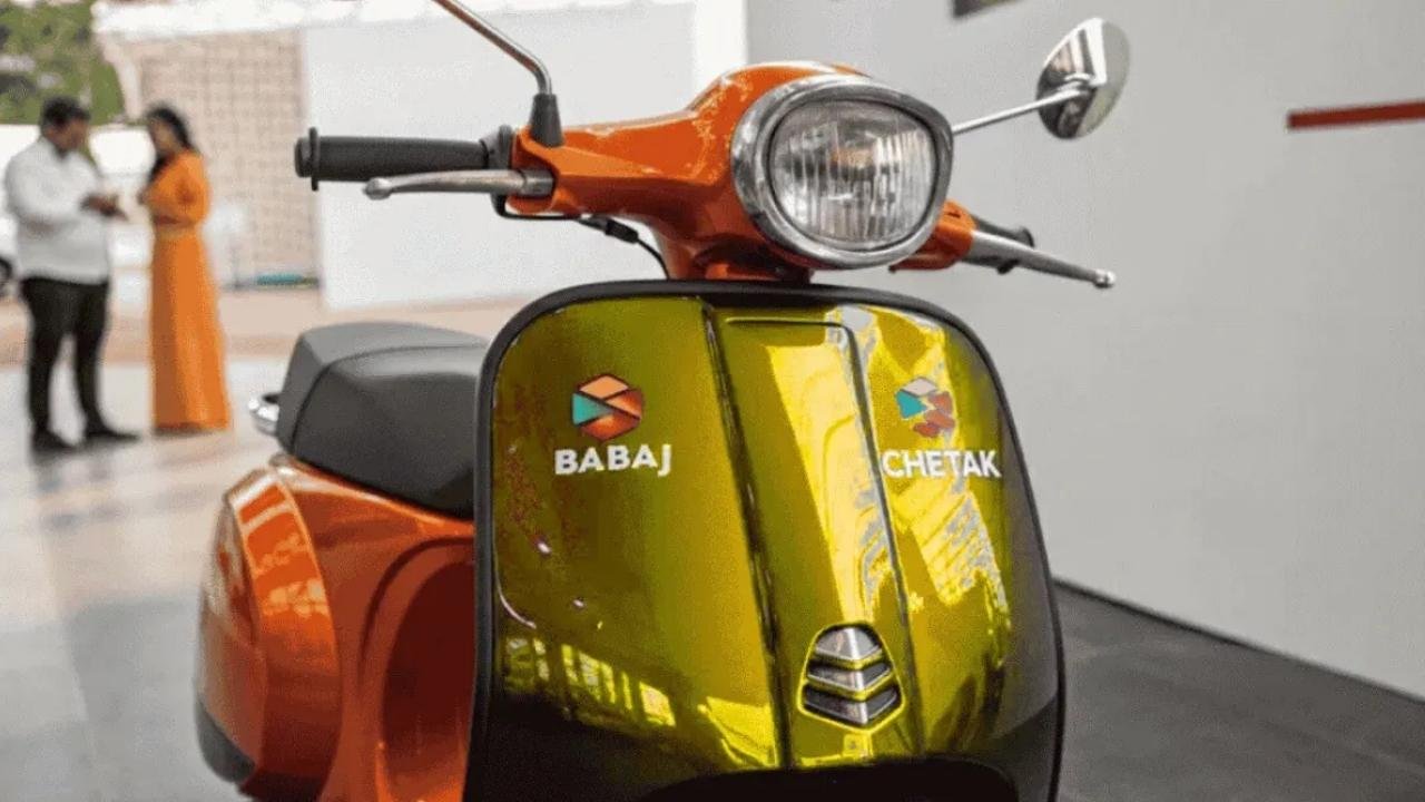 Bajaj Chetak Electric 2025 Diwali Sale ₹30,000 Discount, 148 km Range, New Price Inside!